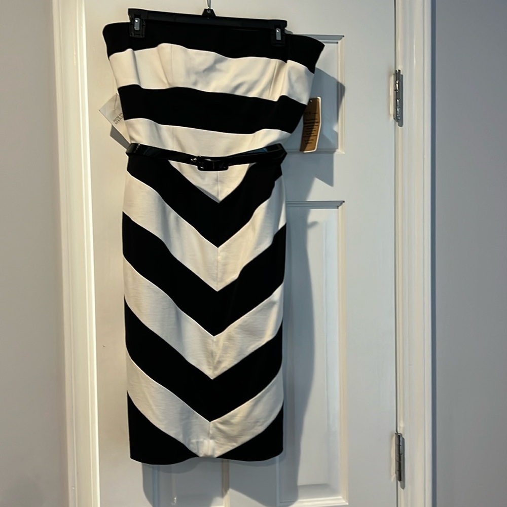 Black & white strapless dress, size 12, make is Nue by Shani. For any occasion